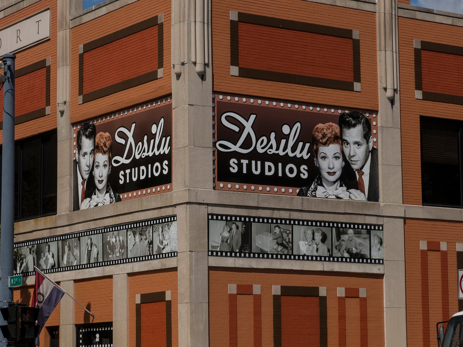 Lucy Desi Museum Exterior