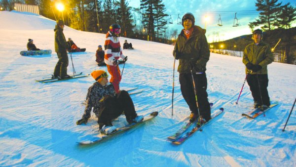 Skiers and boarders at Swain Resort